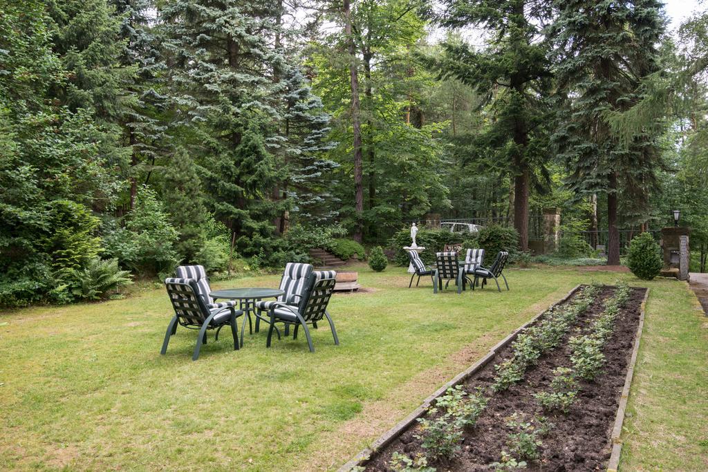 Villa Augustusberg Petrovice  Bagian luar foto