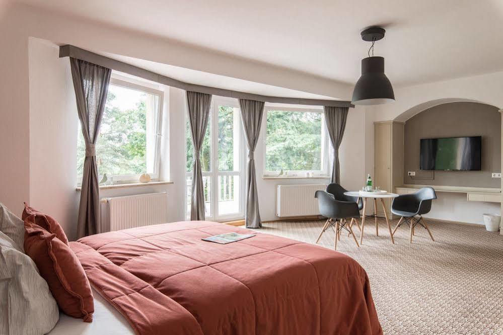 Villa Augustusberg Petrovice  Bagian luar foto
